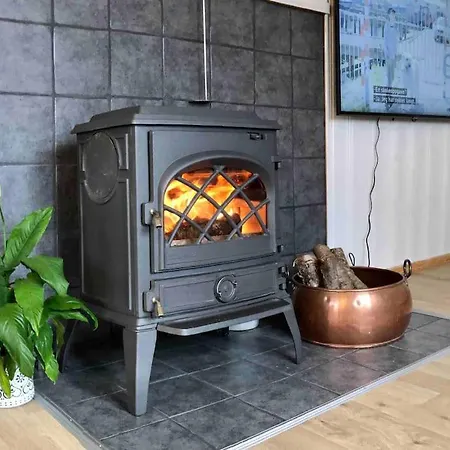 House By The Sea, In The Heart Of North Troms. Holiday home Rotsund